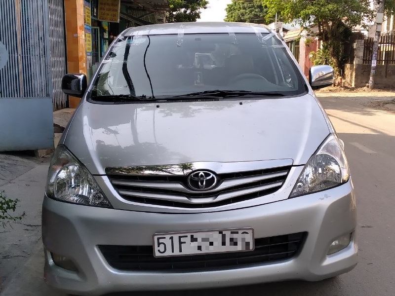 *thay kính chắn giá tận nơi